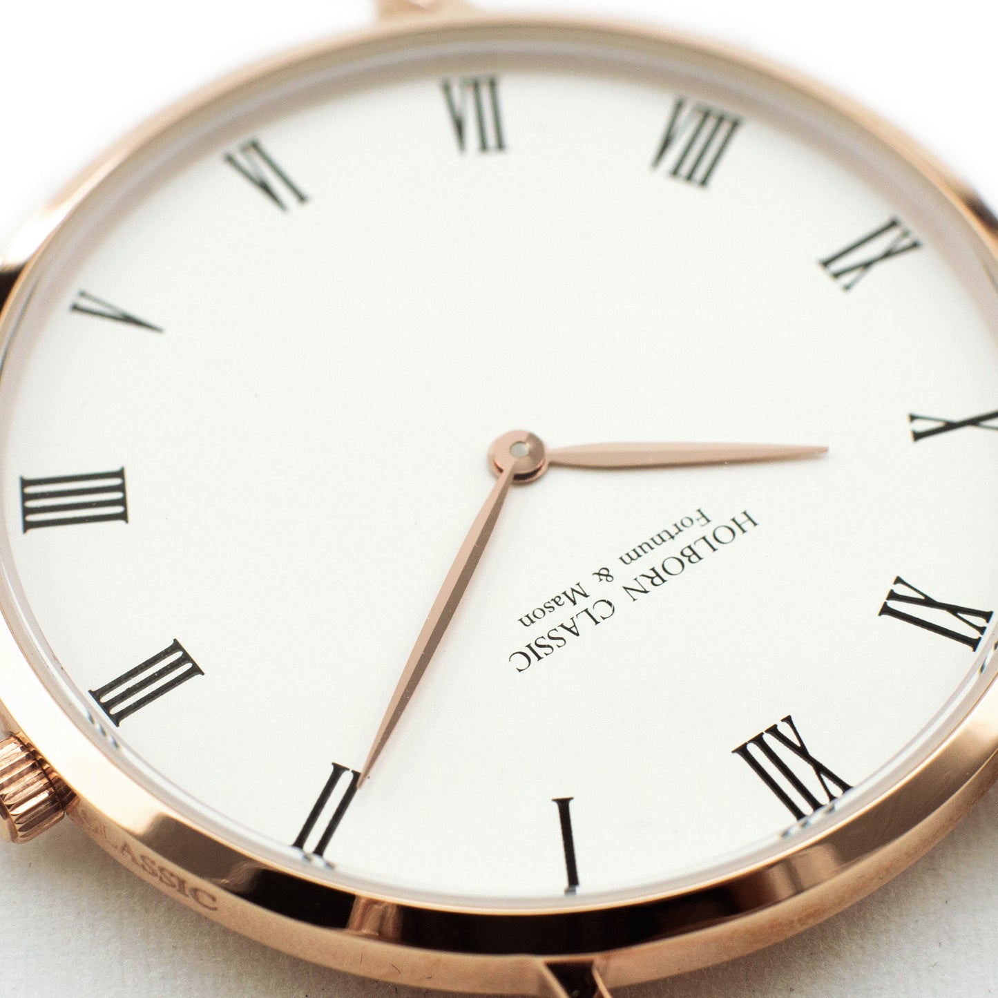 rose-gold-watch-ladies